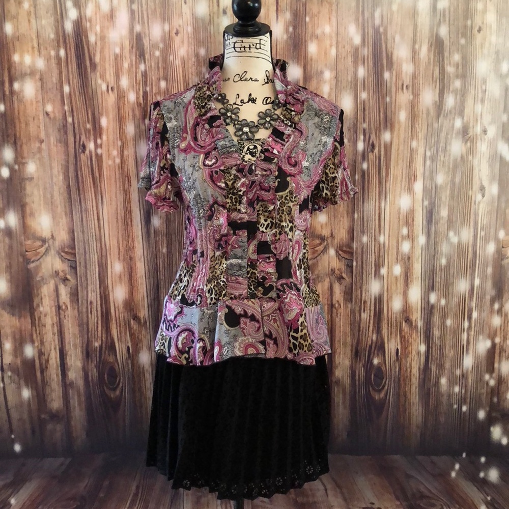 ☀️Sunny Leigh Paisley Top Petite Large